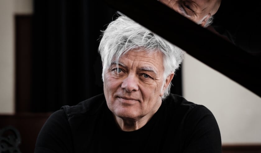 <p>Robert Jan Stips</p>