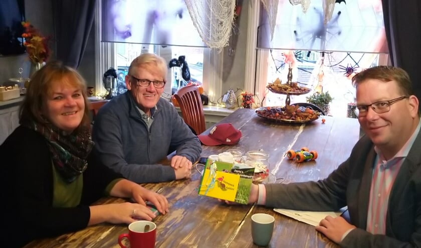 Wethouder Bruggeman bracht familie Noordzij het bedankje