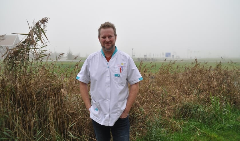 <p>Frank Wijnsma: "Persoonlijk contact is in de thuiszorg even goed belangrijk"</p>