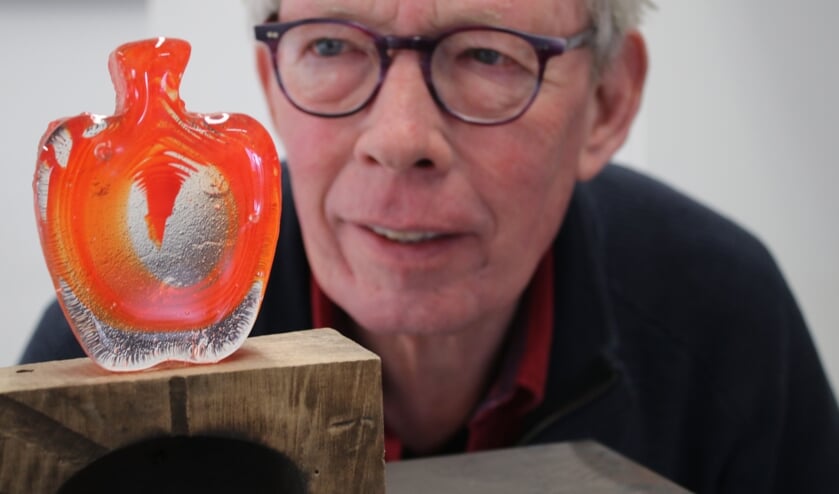 Glaskunstenaar Jan Hooghiemstra