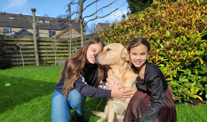 Diesel met Claudia en Jessica