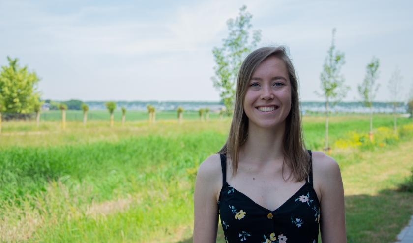 Deze zomer zal Simone het met het Nederlandse landschap moeten doen