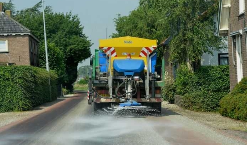 Zoutstrooiers actief in de zomer.