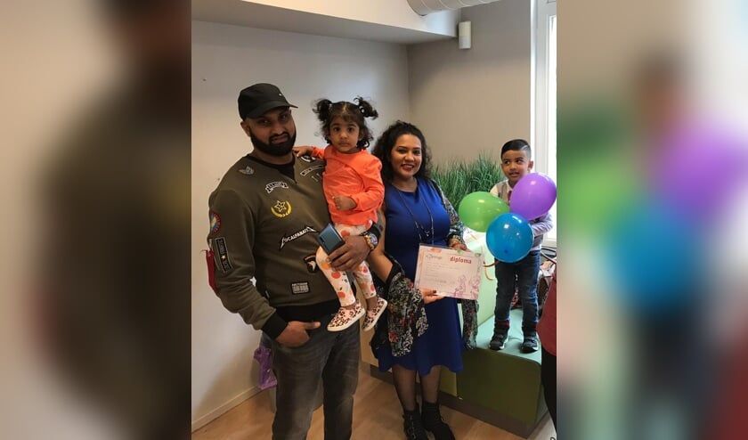 Familie Andrews met het Stapdiploma