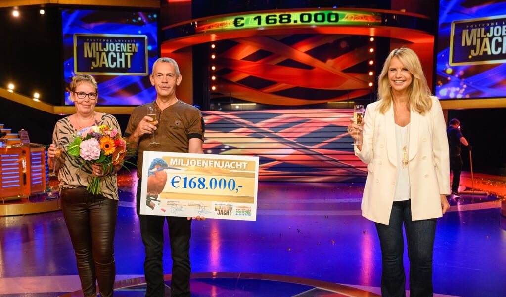 Jan uit Oldelamer wint 168.000 euro bij tv-show Miljoenenjacht