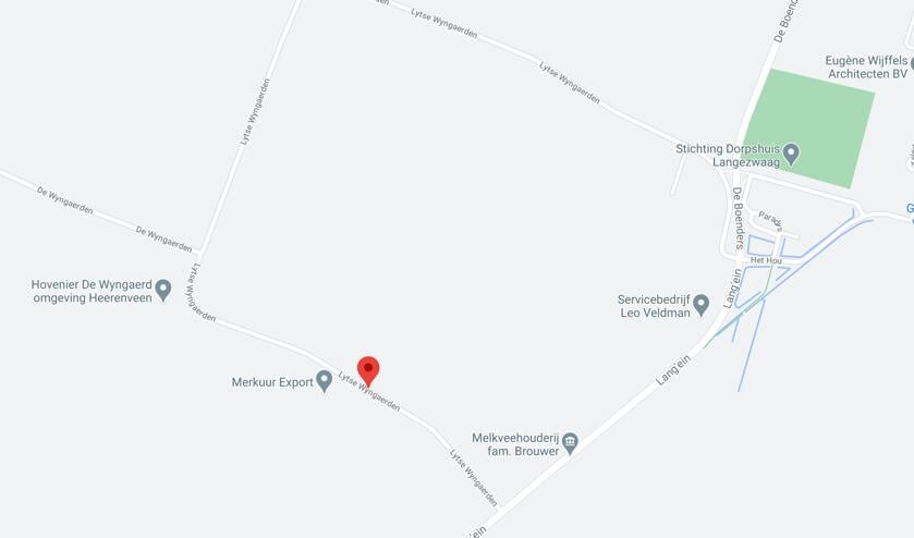 De bijna in een vierkant gelegen weg Lytse Wyngaerden bij Langezwaag.