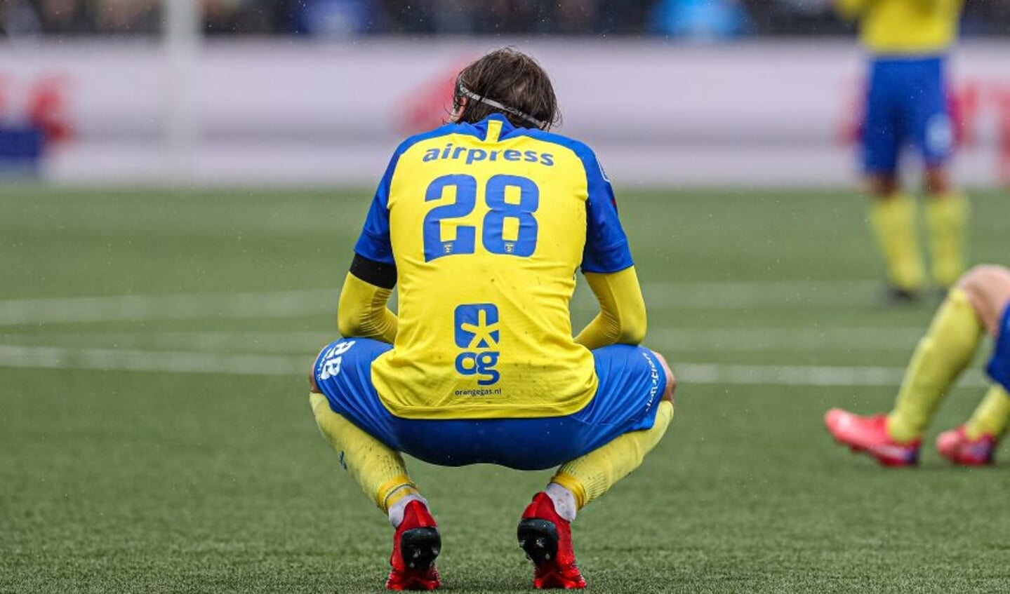 Roberts Uldrikis baalt na de nederlaag tegen AZ.