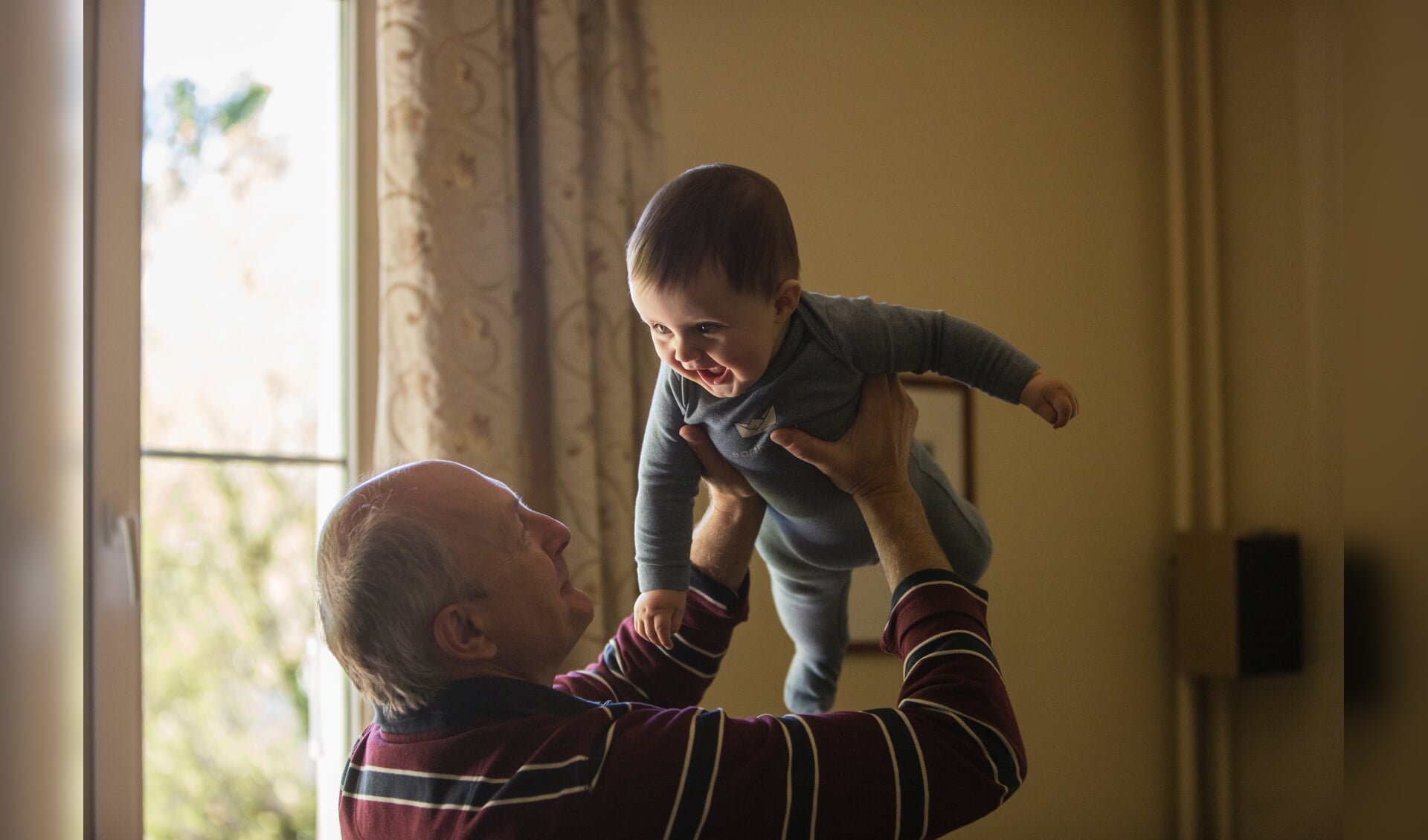 Ouderen in Blauwe Zones leven langer, onder andere vanwege een goede familieband