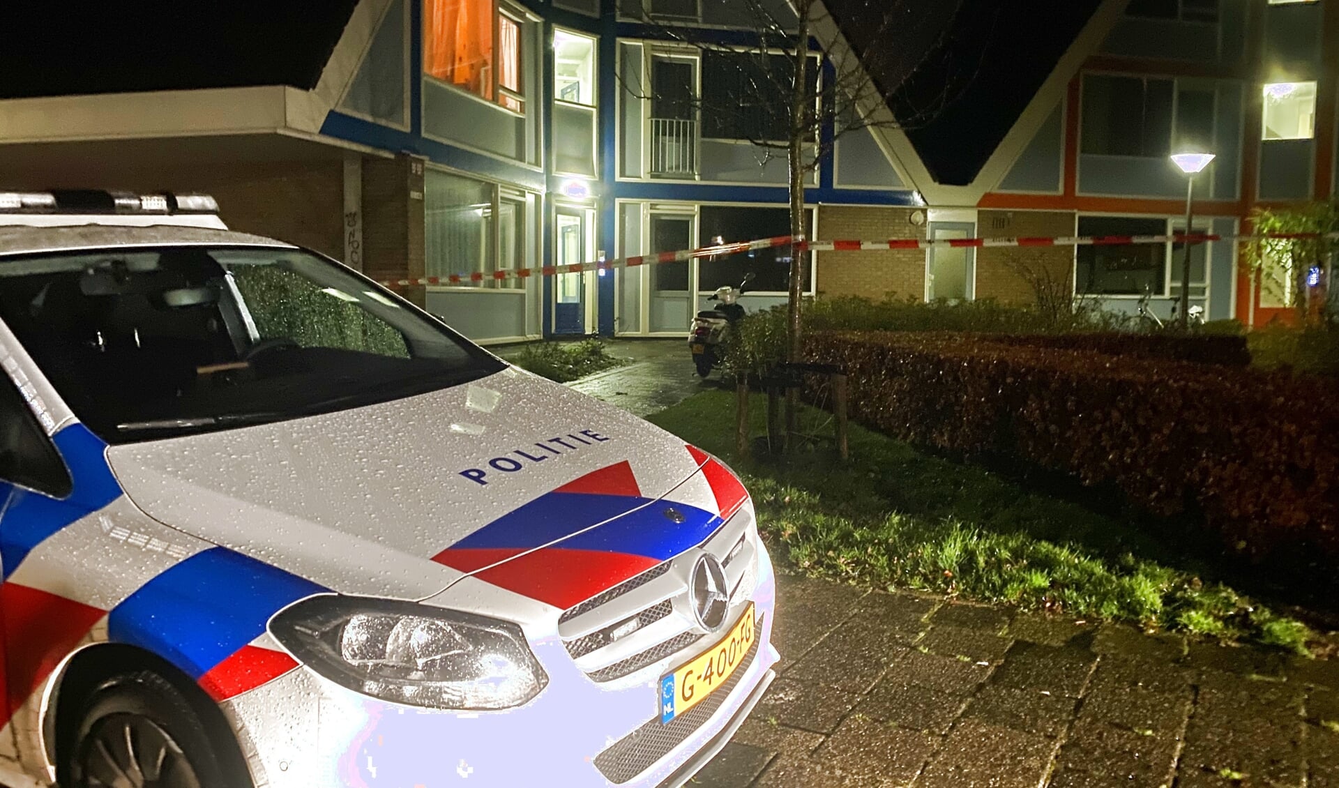 Dinsdagmorgen is een woning beschoten aan de Wismastate in Leeuwarden. 
