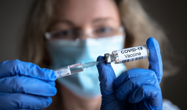 Alle locaties van GGD Fryslân voor testen corona en vaccineren in elk geval maandag tot 14.00 uur gesloten.