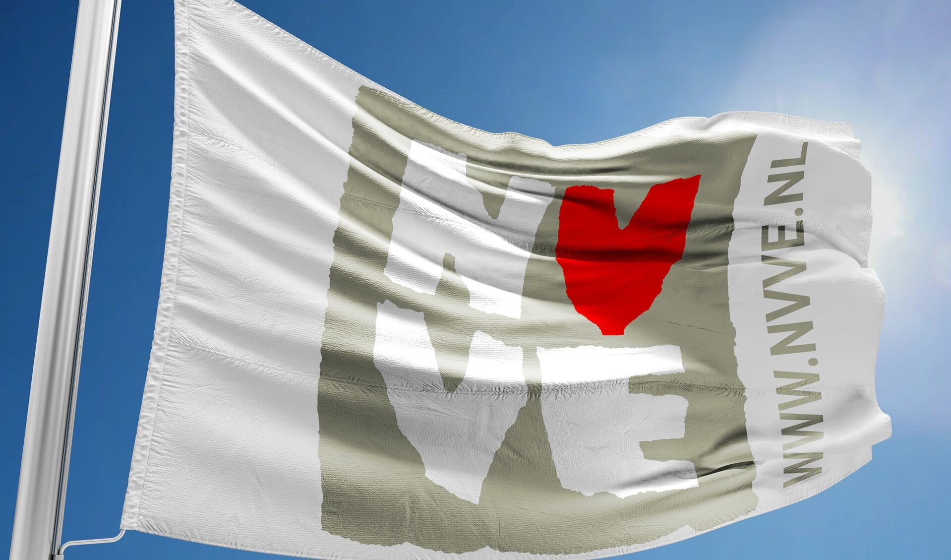 De vlag van de NVVE gaat een week lang in top voor de nationale Week van de Euthanasie.