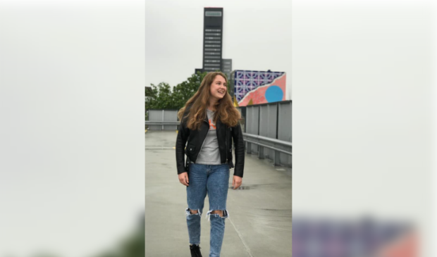 DJ Eve oftewel Esmee van Eck.