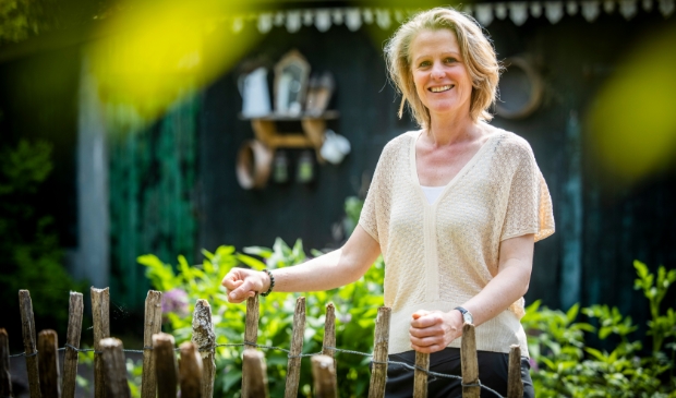 <p>Christa de Bos helpt graag mensen hun leven op orde te krijgen.</p>