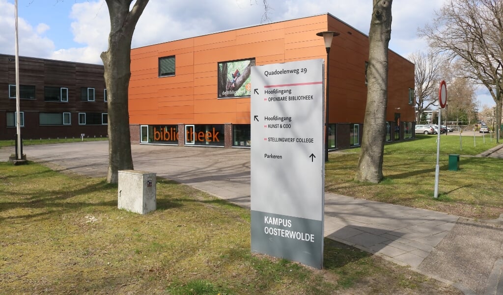 Hier de bibliotheek van Oosterwolde, waar Rabobank als pilot een servicepunt in gaat vestigen vanaf maandag 21 juni 2021.