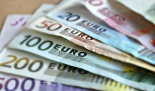 <p>Bezuinigen én investeren is het credo de komende jaren in Ooststellingwerf. De gemeenteraad vergadert op 24 juni over een voorstel van het college van b & w.</p>