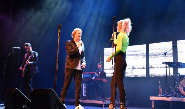 Vangrail & Elske DeWall maken er een prachtige show van.