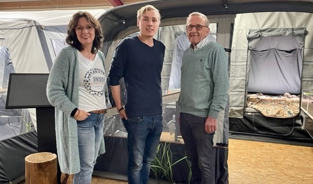  Treeske, Jochum Jan en Jan Blanke, eigenaren van Vouwwagencentrum Noordbergum