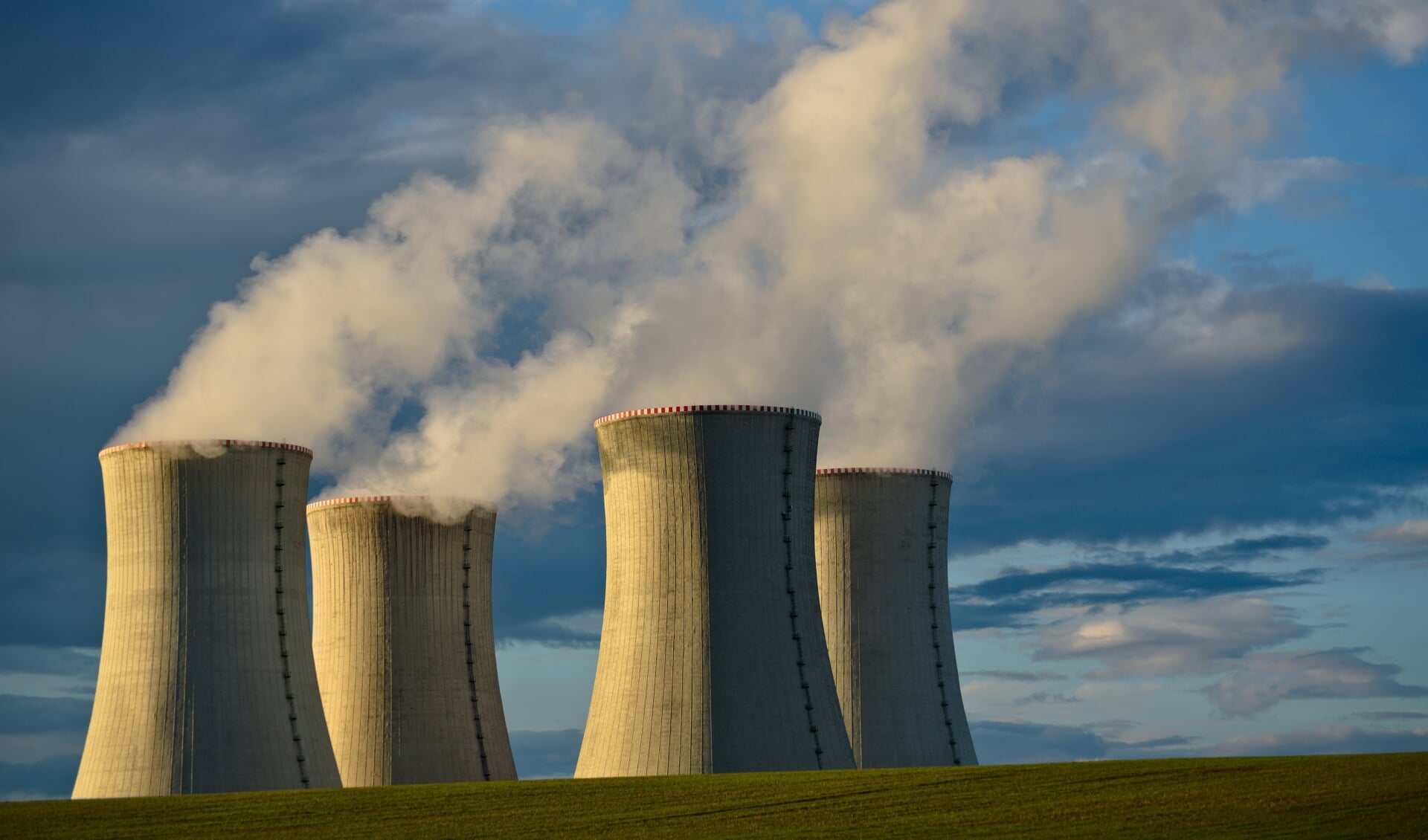 Een kernenenergiecentrale in Oost-Europa.