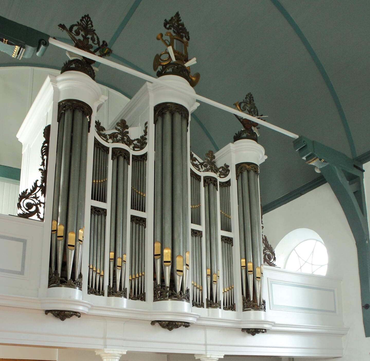 orgelfront van de Dorpskerk Huizum