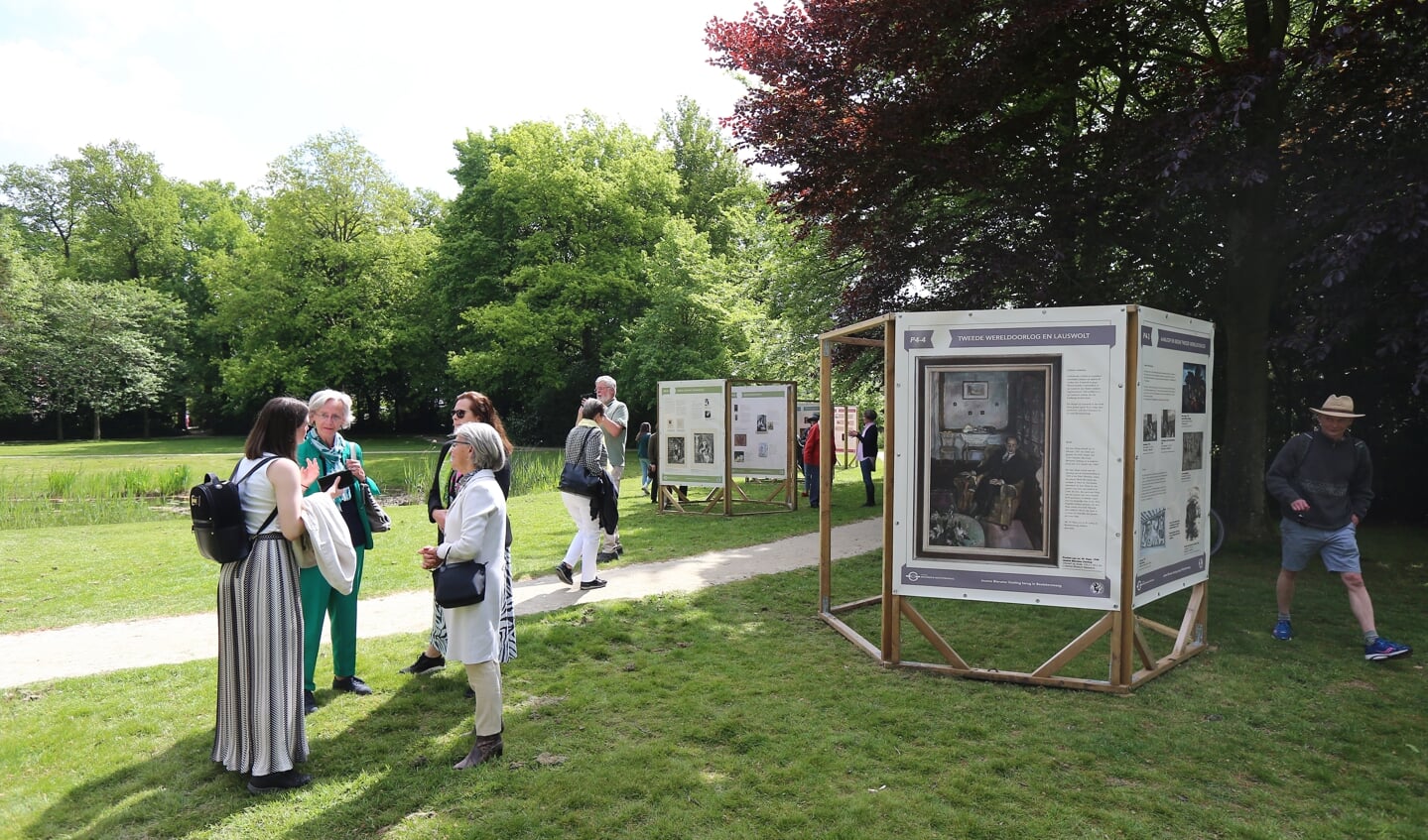 De buitenexpositie rond Jeanne Bieruma Oosting in Beetsterzwaag