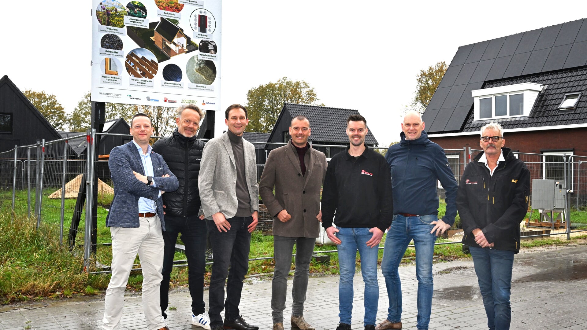 Afgelopen vrijdag was de kick-off van de bouw van de biobased demonstratiewoning.