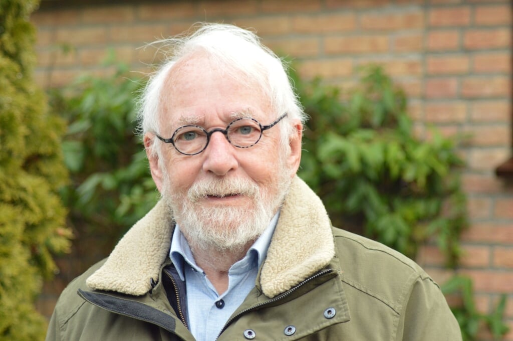 Jan Frieswijk, de net afgezwaaide voorzitter van Humanitas Smallingerland-Opsterland.