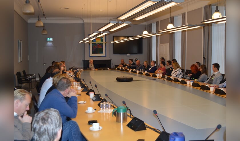 In de aanloop naar het debat over de WR< is de branche meerdere malen bij de Tweede Kamer op bezoek geweest.