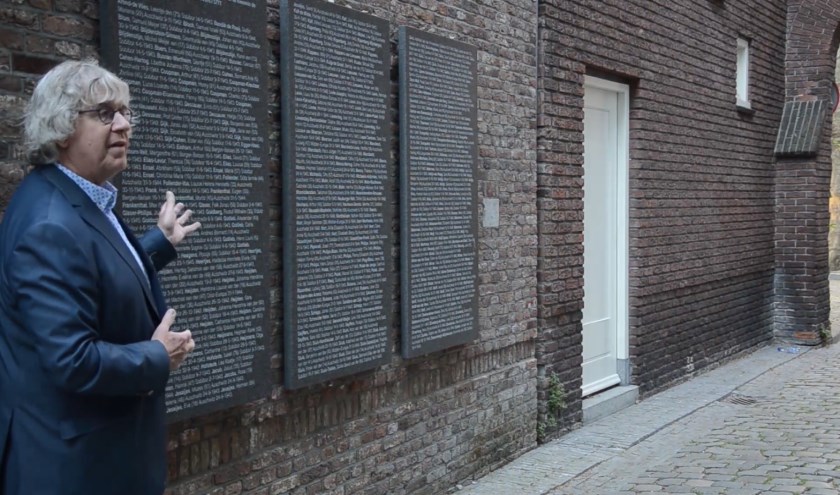 René Kok is een de vertellers die in de app 'Bossche Tijdmachine' vertelt over de geschiedenis van 's-Hertogenbosch.