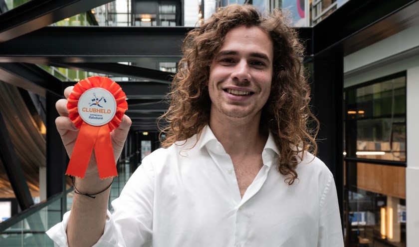 Zanger Lucas Hamming is ambassadeur van de Clubheld van het Jaar-verkiezing.