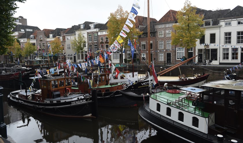 Volop sfeer tijdens Maritiem 's-Hertogenbosch. Foto: Henk van Esch