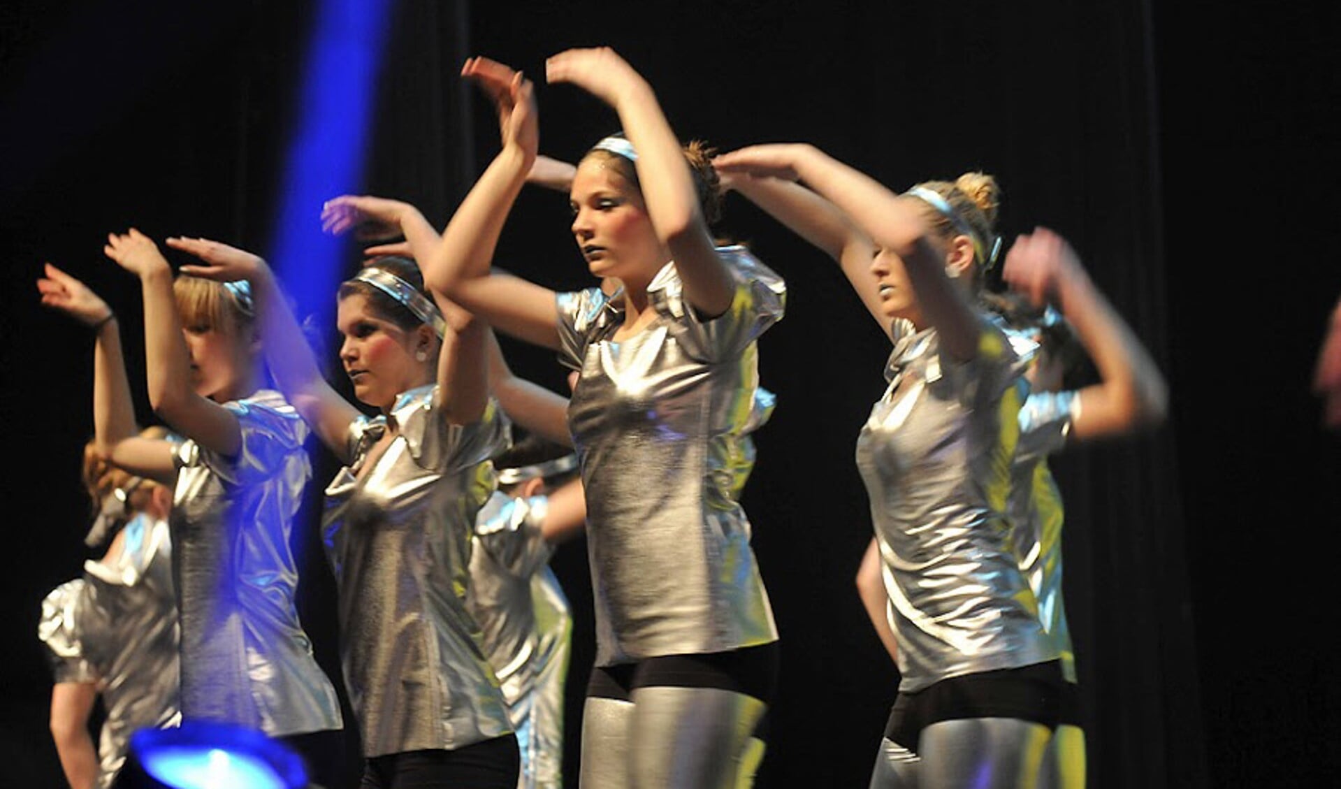 Een beeld van de vorige dansuitvoering van Artex, in 2011. (Foto René Pop)