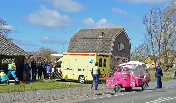 De tuktuk sloeg over de kop in Zuid-Eierland.