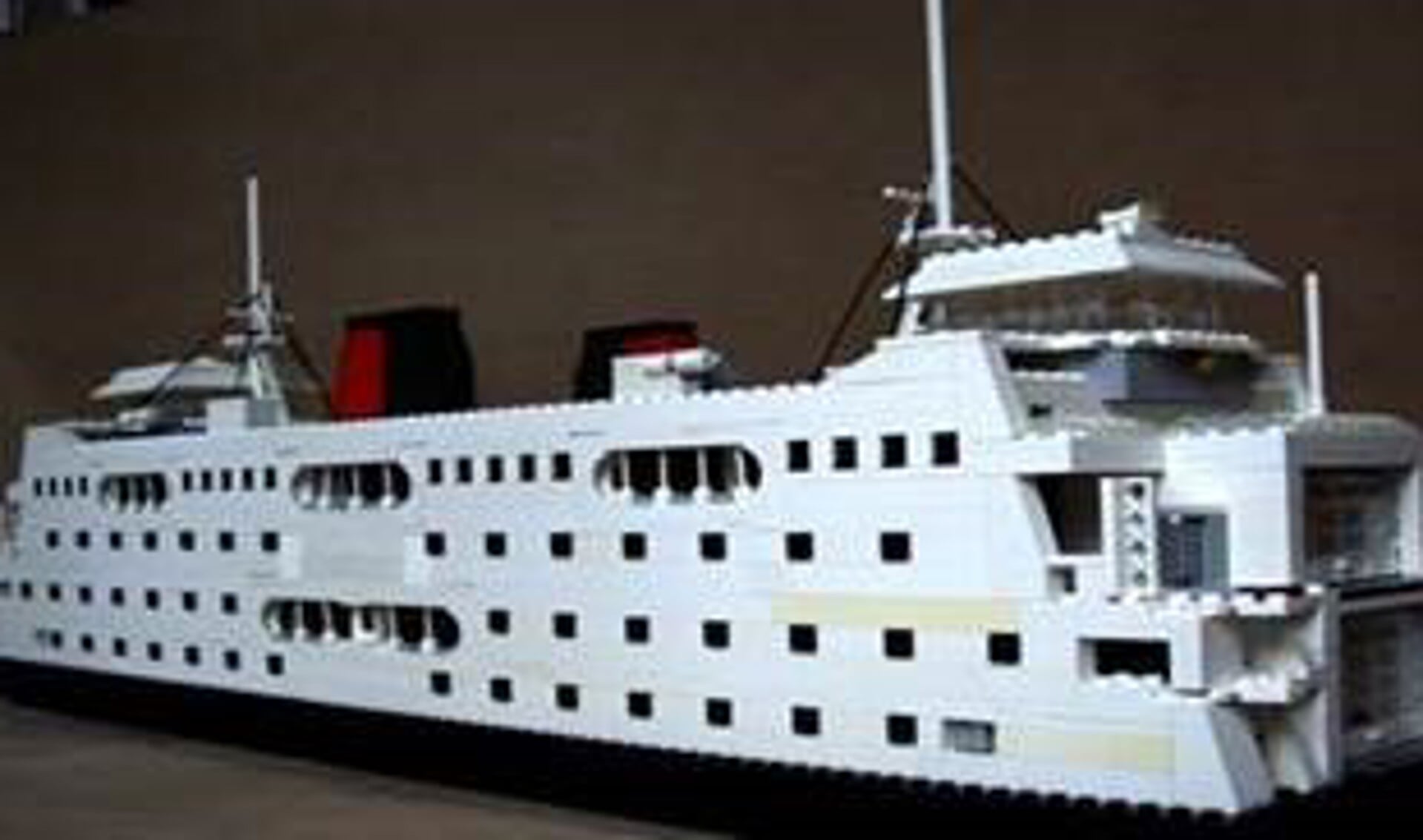De Lego-replica van veerboot Schulpengat die maandag 21 december in de TESO-tentoonsteling wordt geplaatst.