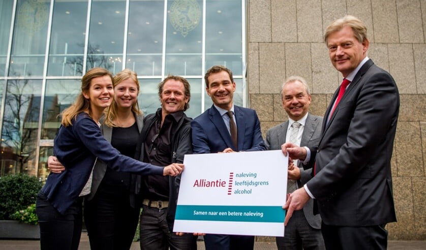 Foto: www.alliantieleeftijdsgrens.nl