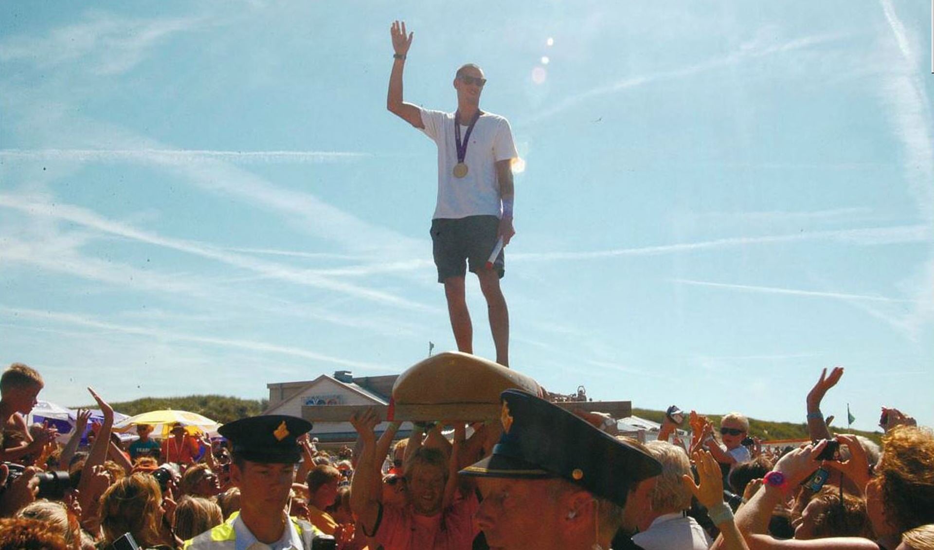 De huldiging van Dorian in 2012 bij Paal 17 toen hij voor de eerste keer Olympisch kampioen was geworden.