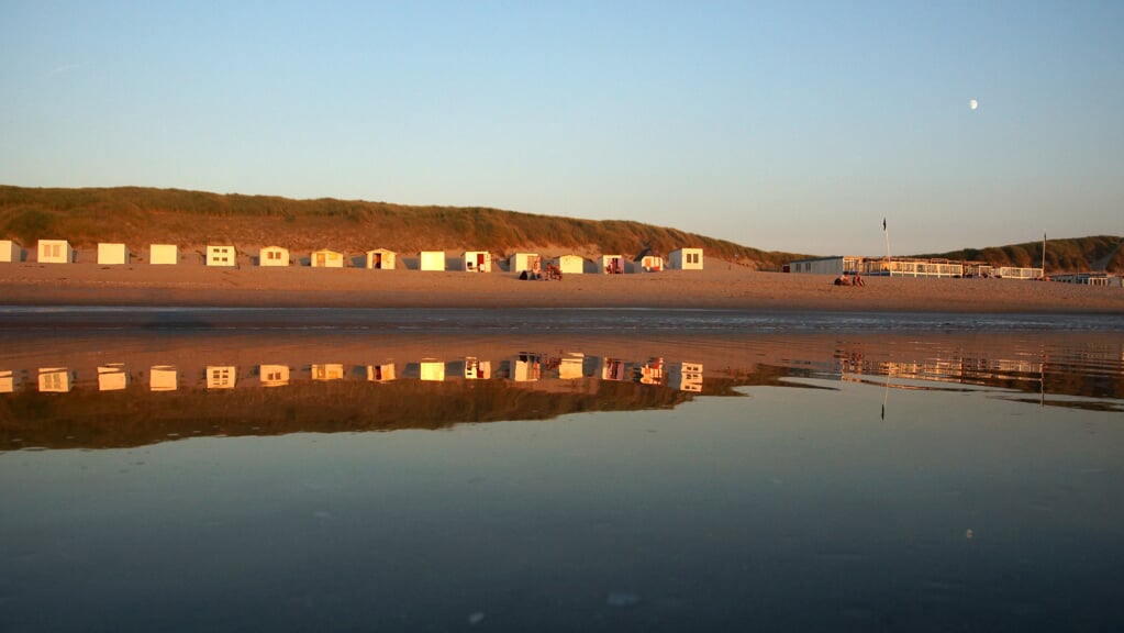 Strandhuisjes Paal Later Het Strand Op De Texelse Courant Nieuws Van Het Eiland