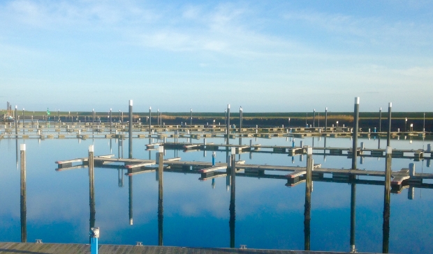 De waddenhaven in Oudeschild.