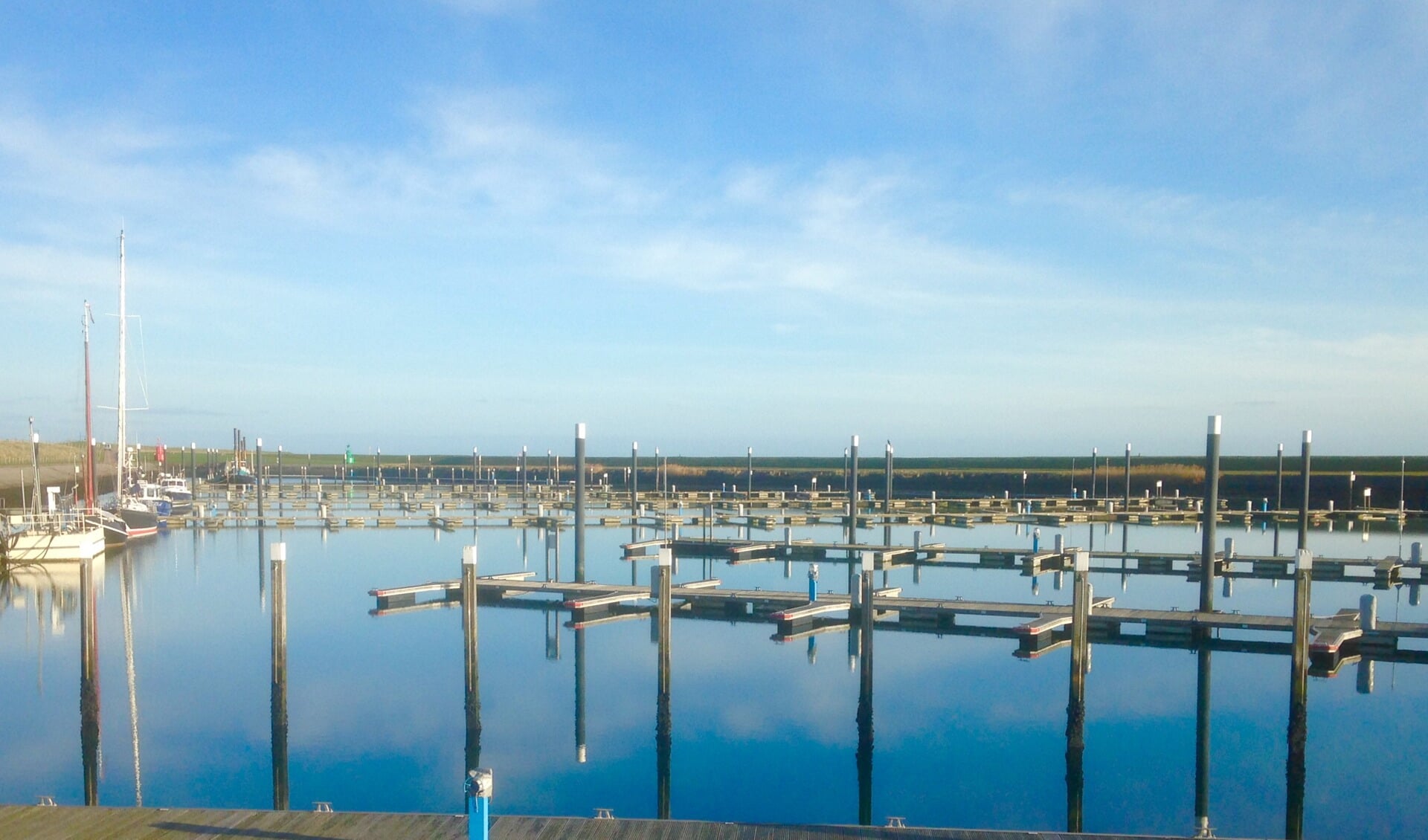 De waddenhaven in Oudeschild.