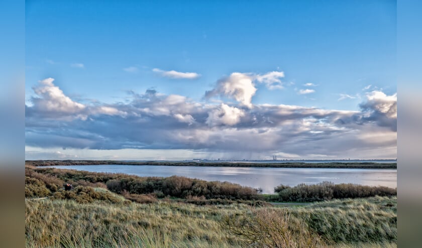 Foto van de Horsduintjes met zicht op Den Helder.