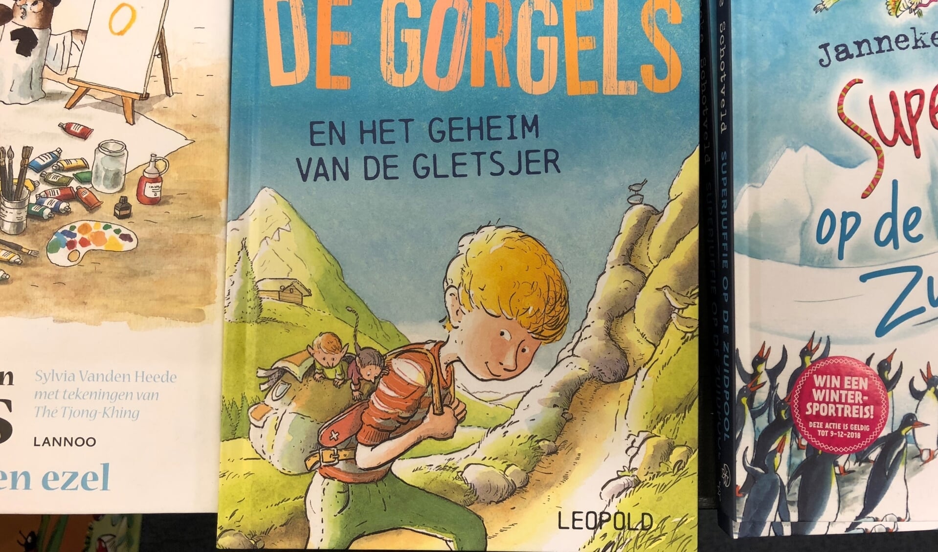 Een van de boeken van Jochem Myjer over de Gorgels.