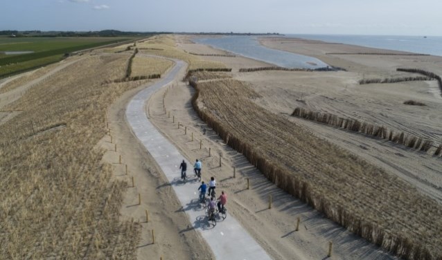 Het nieuwe fietspad bij de PH-zanddijk.