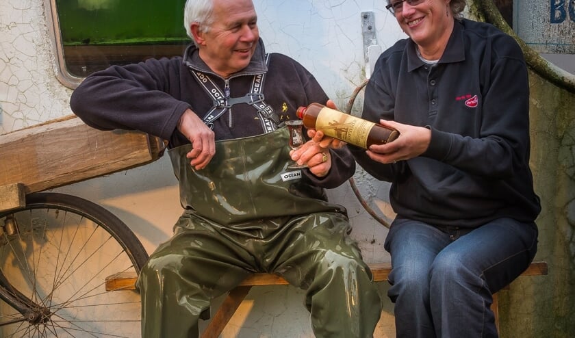 Slijter Jan de Wit in gesprek over Texels eigen Juttertje