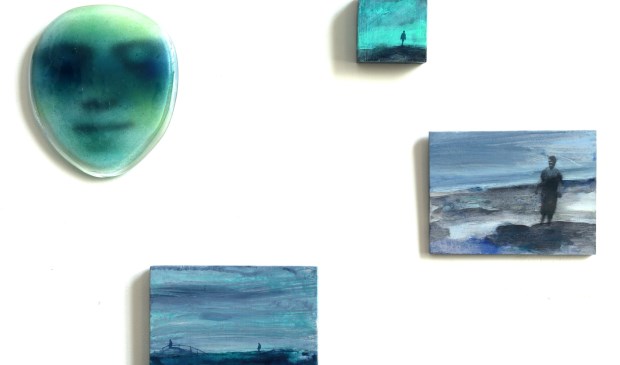 Marieke Peters (glas en hout) in Galerie Posthuys