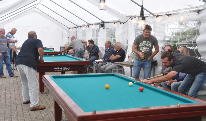 Het biljartkampioenschap in Den Hoorn.