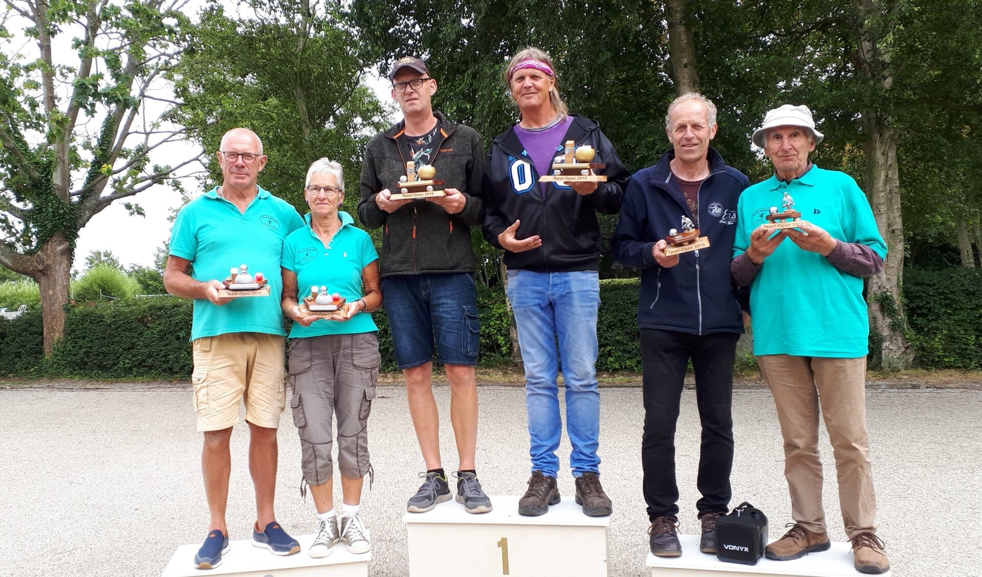 Winnaars v.l.n.r. Rob Blok, Alie Schouten, Ben van Assema, Herman Soppe, Louis van der Vis, Harry Hendriks.