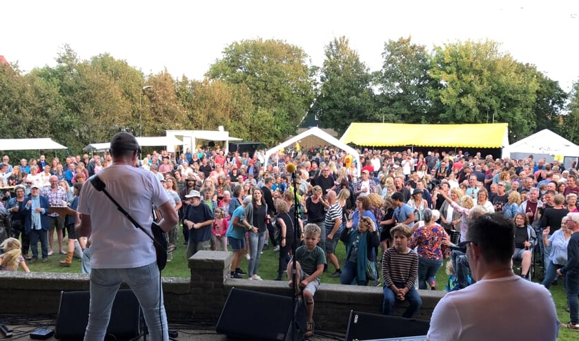 The Seniors waren zaterdag de uitsmijter op Strenderpop, dat veel bezoekers trok.