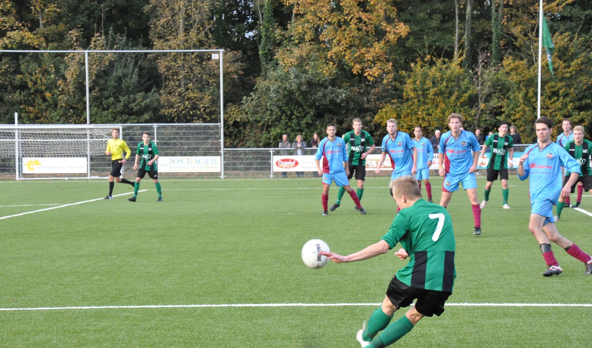 Het sportpark kent zondag de derby Texel'94 tegen Oosterend.