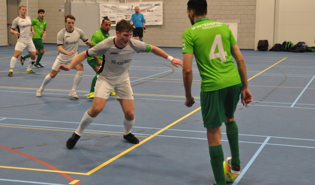 Texel Futsal (in het wit).