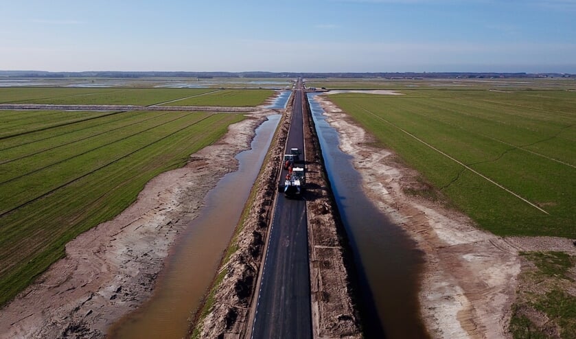 De vernieuwde Staart in polder Waalenburg.