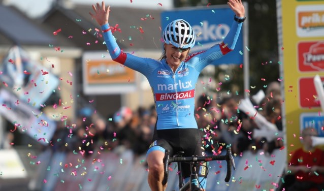 Veldrijdster Denise Betsema boekte dit seizoen de ene de andere overwinning.